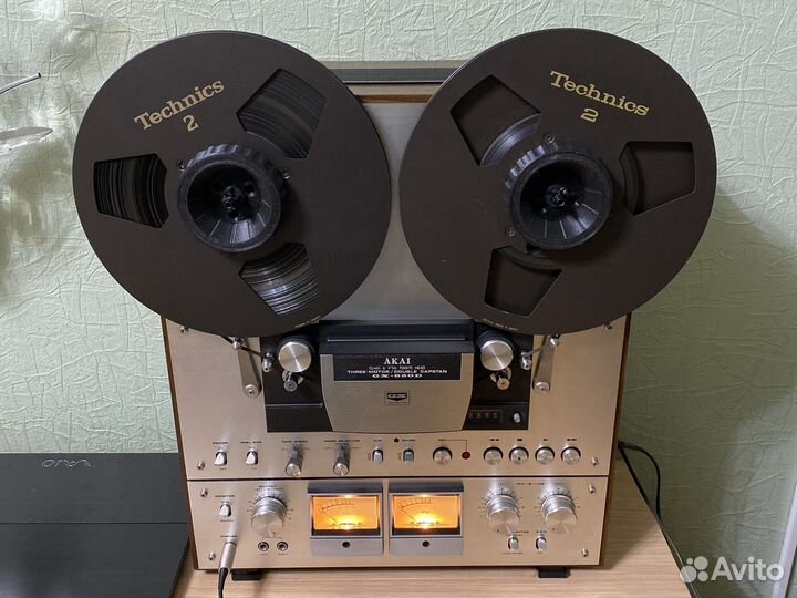 Катушечный магнитофон Akai GX-650D