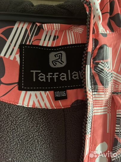 Зимний комбинезон для девочки