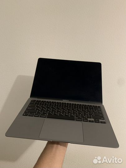 MacBook Air 13 2020 M1 8gb 256