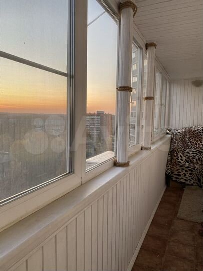 1-к. квартира, 53 м², 10/16 эт.