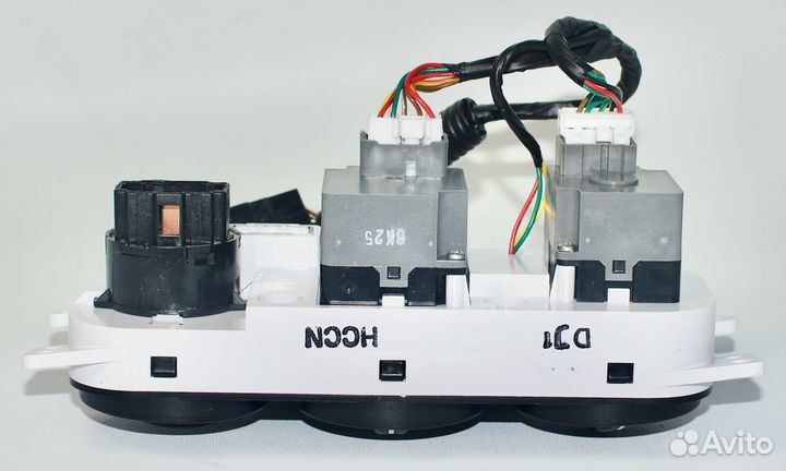 Оригинал блок управления отопителем kia Spectra