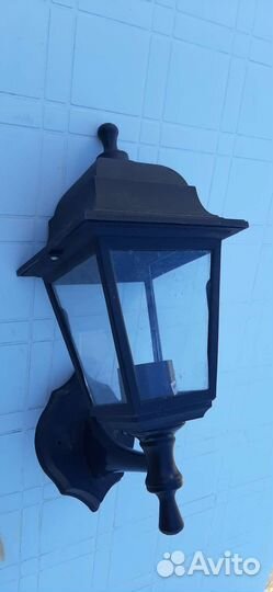 Светильник уличный в хорошем состоянии