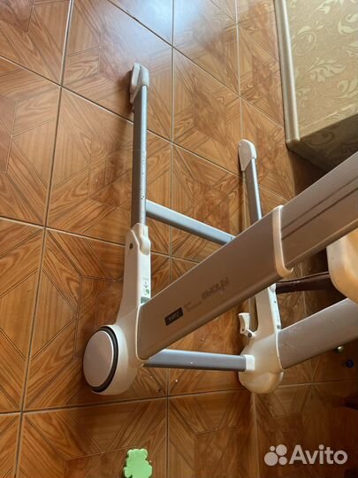 Стульчик для кормления inglesina