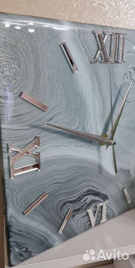 Часы настенные