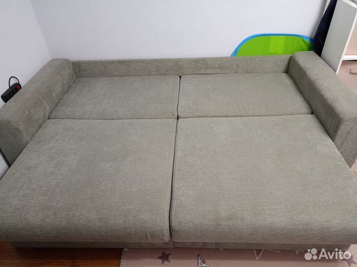 Модульный диван