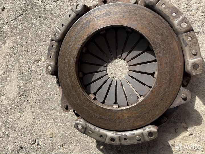 Сцепление на hyundai accent (диск и корзина)