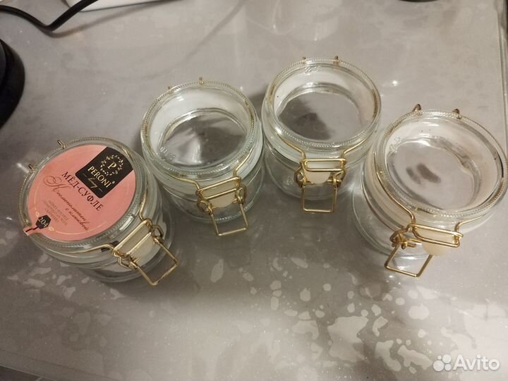 Банки 0.25 с бугельным замком