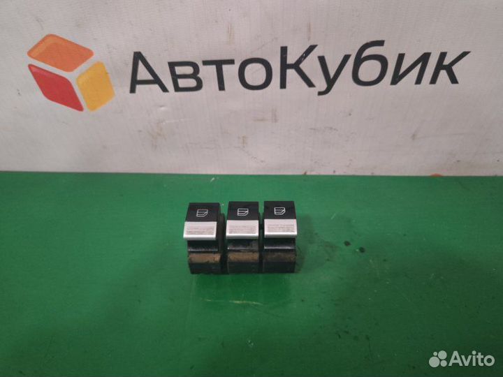 Кнопка стеклоподъемника Lifan Solano седан LF481Q3