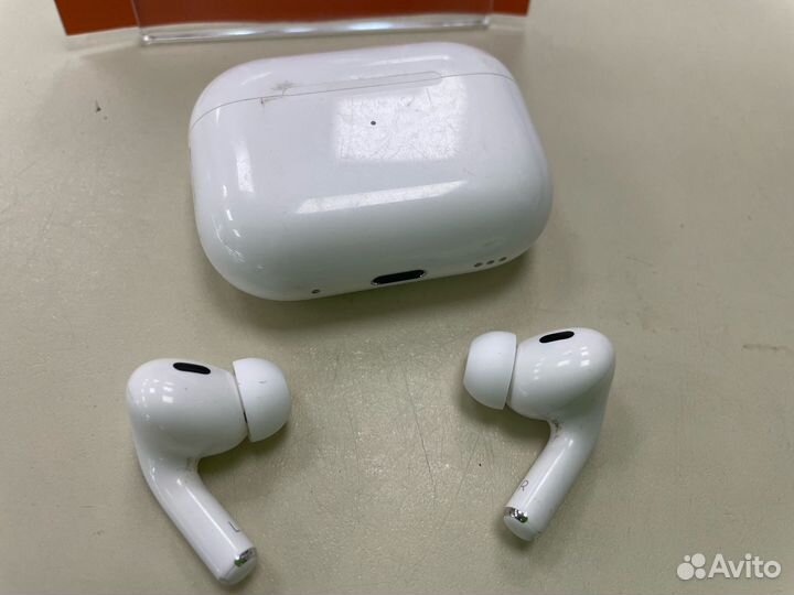 Apple AirPods Pro 2 Gen (нюр)