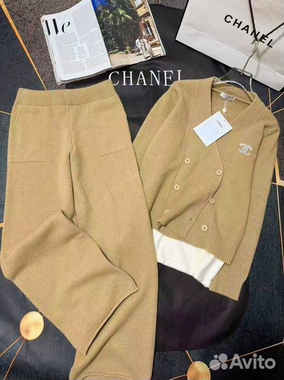 Chanel тройка с брошью кашемир