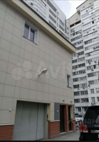 Машиноместо, 13 м²