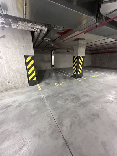 Машиноместо