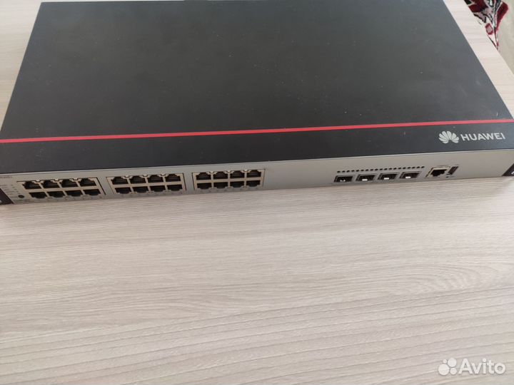 Коммутатор huawei S5735-L24P4X-A1