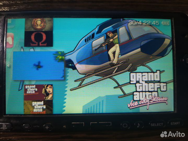 PSP 3008 + 99 игр