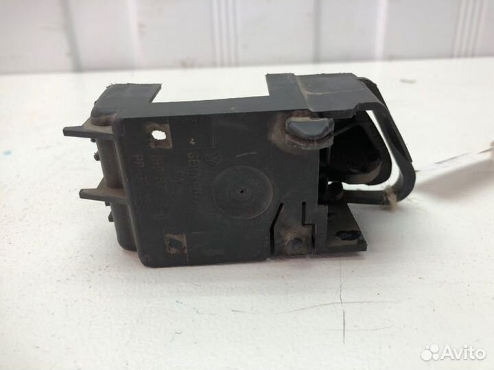 Ручка двери внутренняя задняя левая Volkswagen