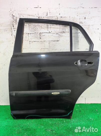 Дверь задняя левая Nissan Tiida 2008
