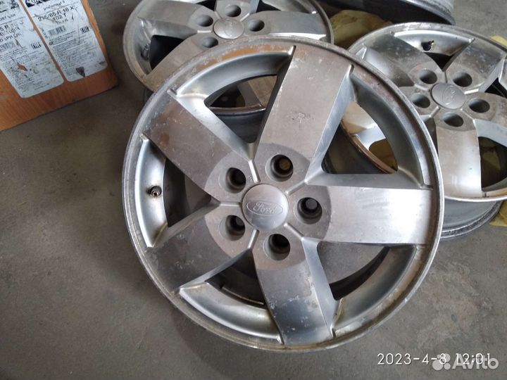 Литые диски r15