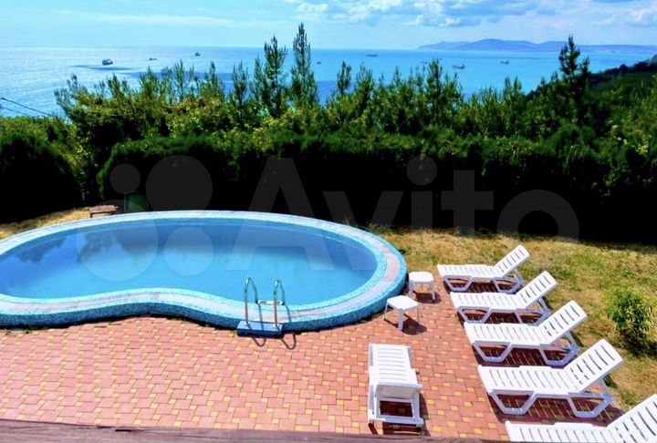 Дом 215 м² на участке 2,15 га