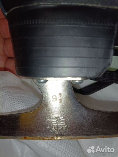 Коньки фигурные