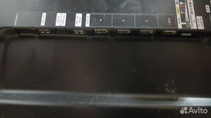 Самсунг UE40D5000PW