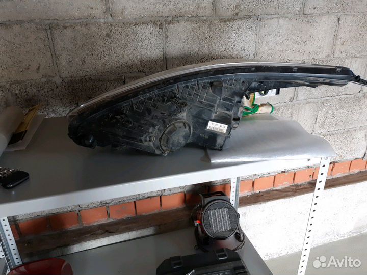 Фара правая на Кия Сидд