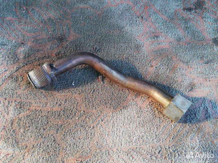 Трубка рециркуляции Ниссан Премьера Комфорт Р11