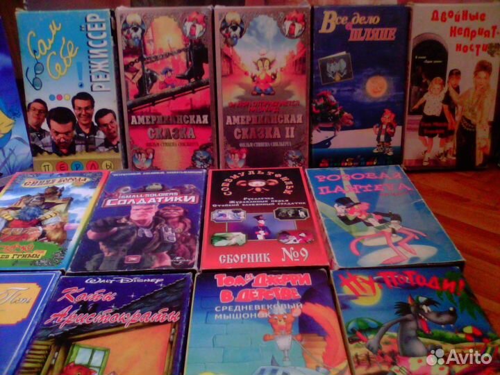 Видеокассеты мультфильмы и детские фильмы 18 штук