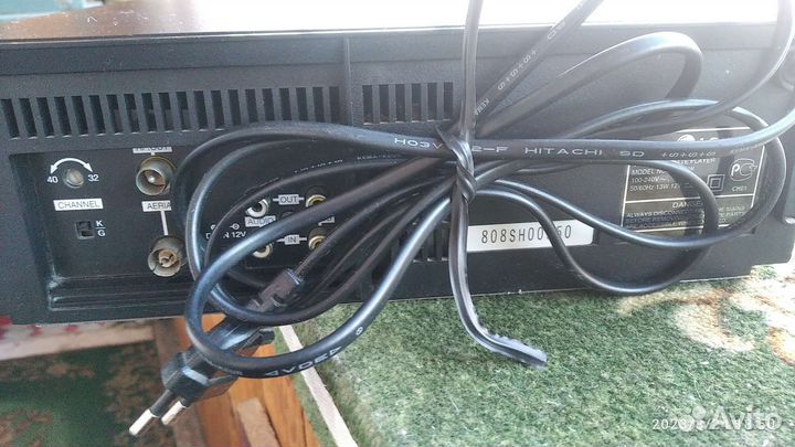 Видео плеер кассетный LG WI42W