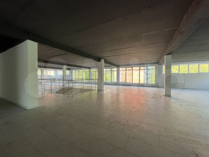 Здание, 200 м²