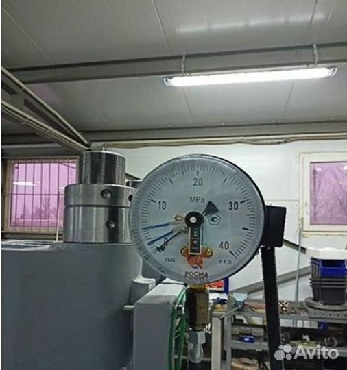 Пресс вулканизационный 75 тонн 1 этаж 400х400