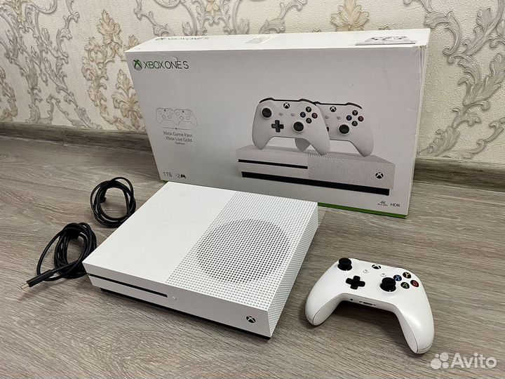 Xbox one s / 500 игр /гарантия