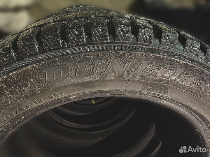 Dunlop SP Winter Ice 01 225/55 R18 98T