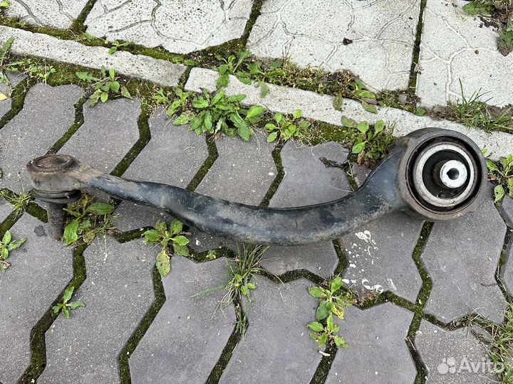 Рычаг передний левый Range Rover L405