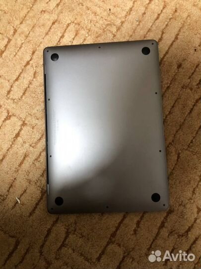 Apple Macbook air 13 2019 8/128