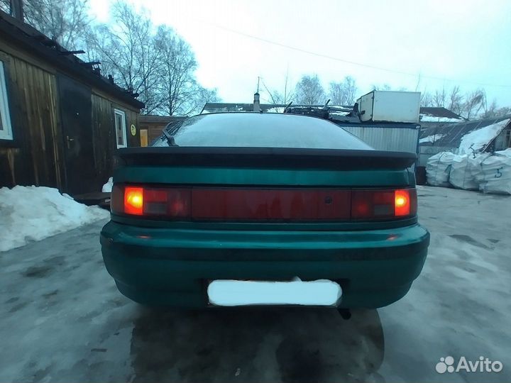 В разбор Мазда 323 F