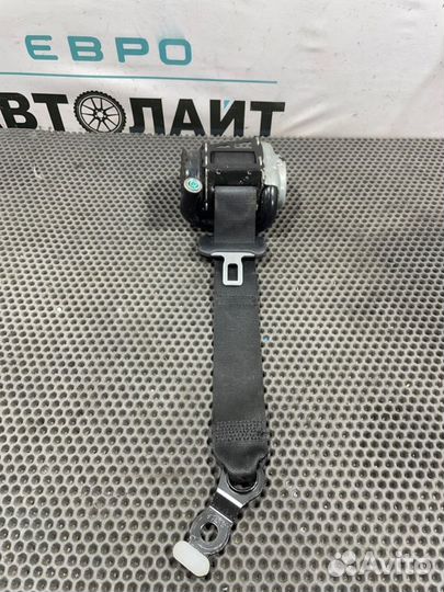 Ремень безопасности задний правый Mercedes-Benz