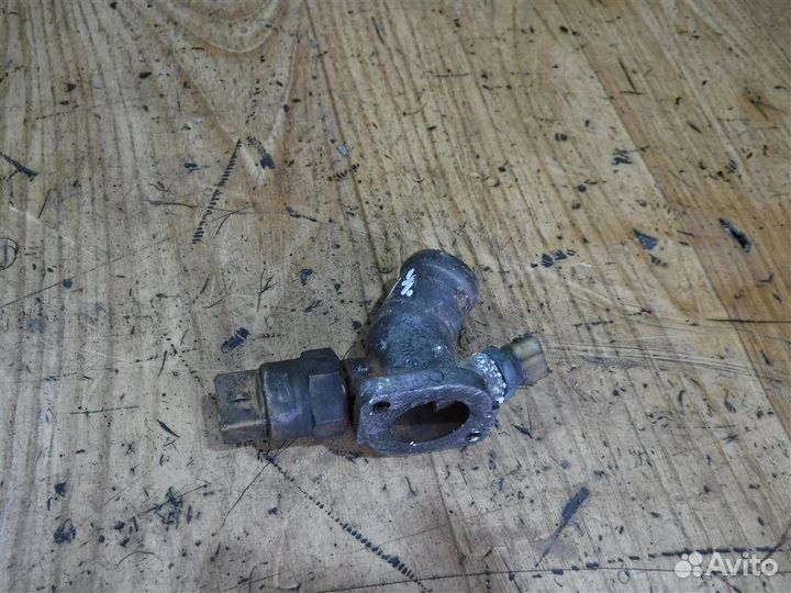 Фланец двигателя системы охлаждения Audi 100/200