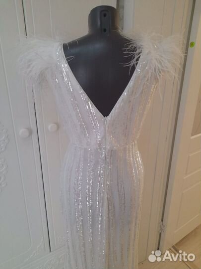 Вечернее платье