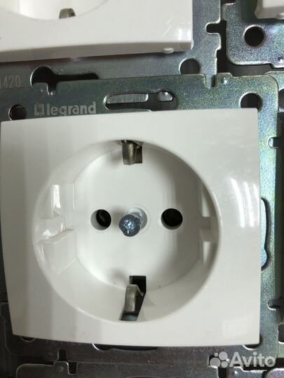 Розетки legrand