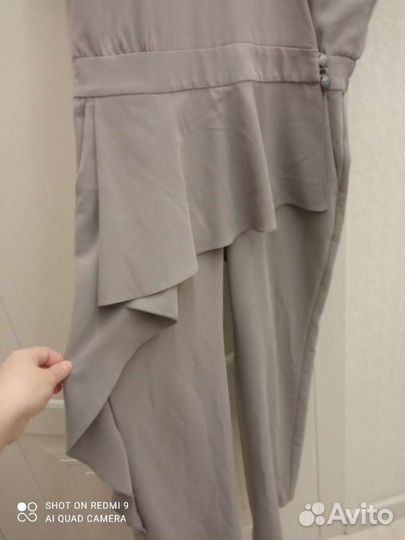 Комбинезон женский стильный