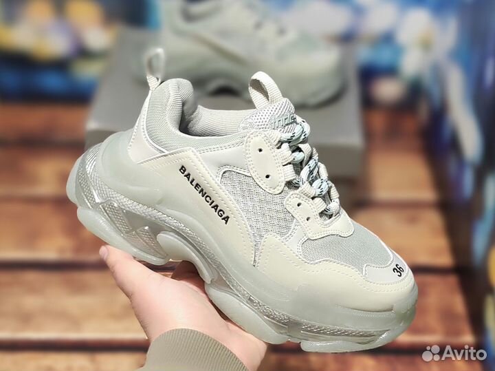 Кроссовки женские новые Balenciaga Triple S