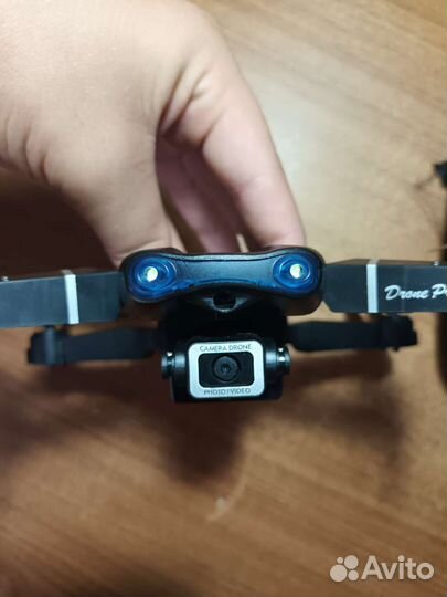Квадракоптер с 2 камерами
