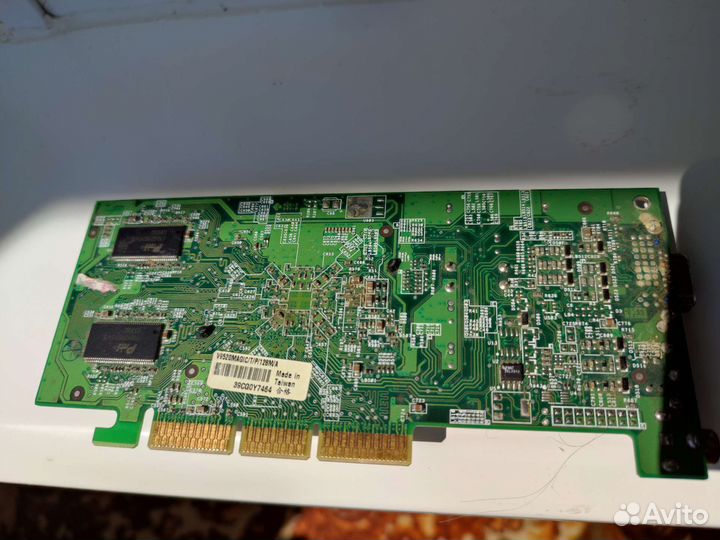 Видеокарта AGP asus V9520Magic