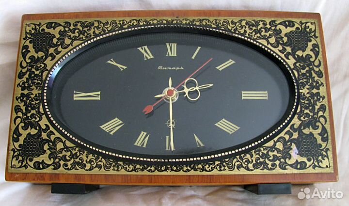 Часы настольные