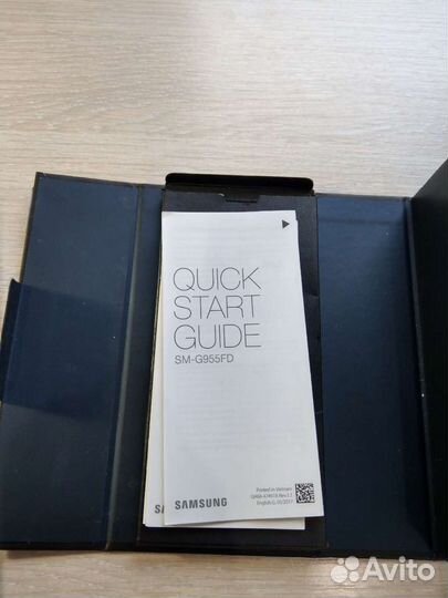 Коробка от Samsung Galaxy S8+