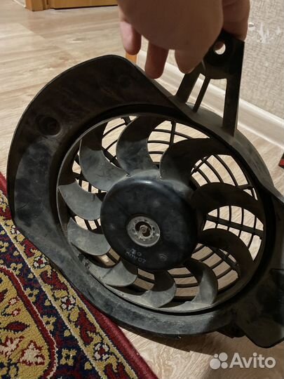 Вентилятор кондиционера Hyundai Starex