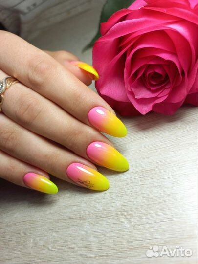 Маникюр. Щербинка