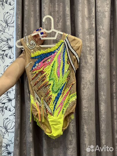 Купальник для художественной гимнастики