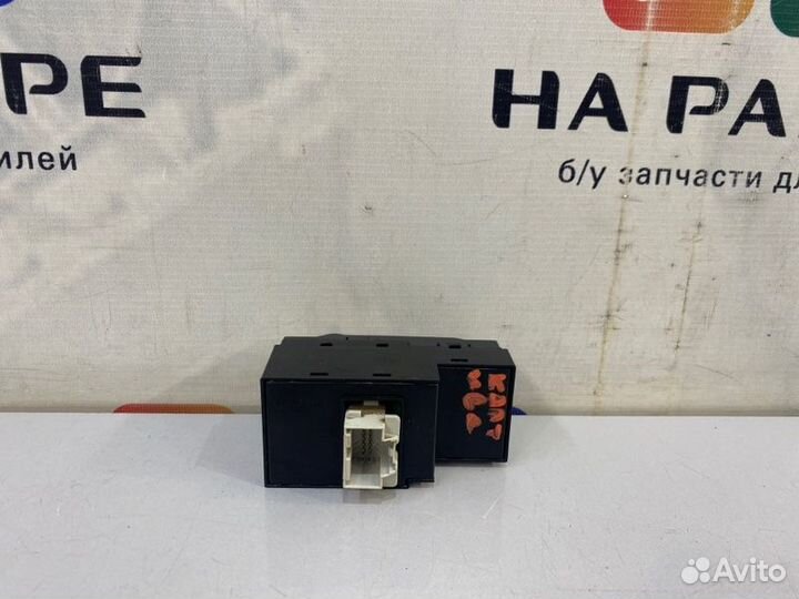 Кнопка управления зеркалами Chevrolet Captiva C100