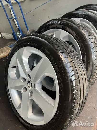 Skoda A7 в сборе 5E0071479C8Z8